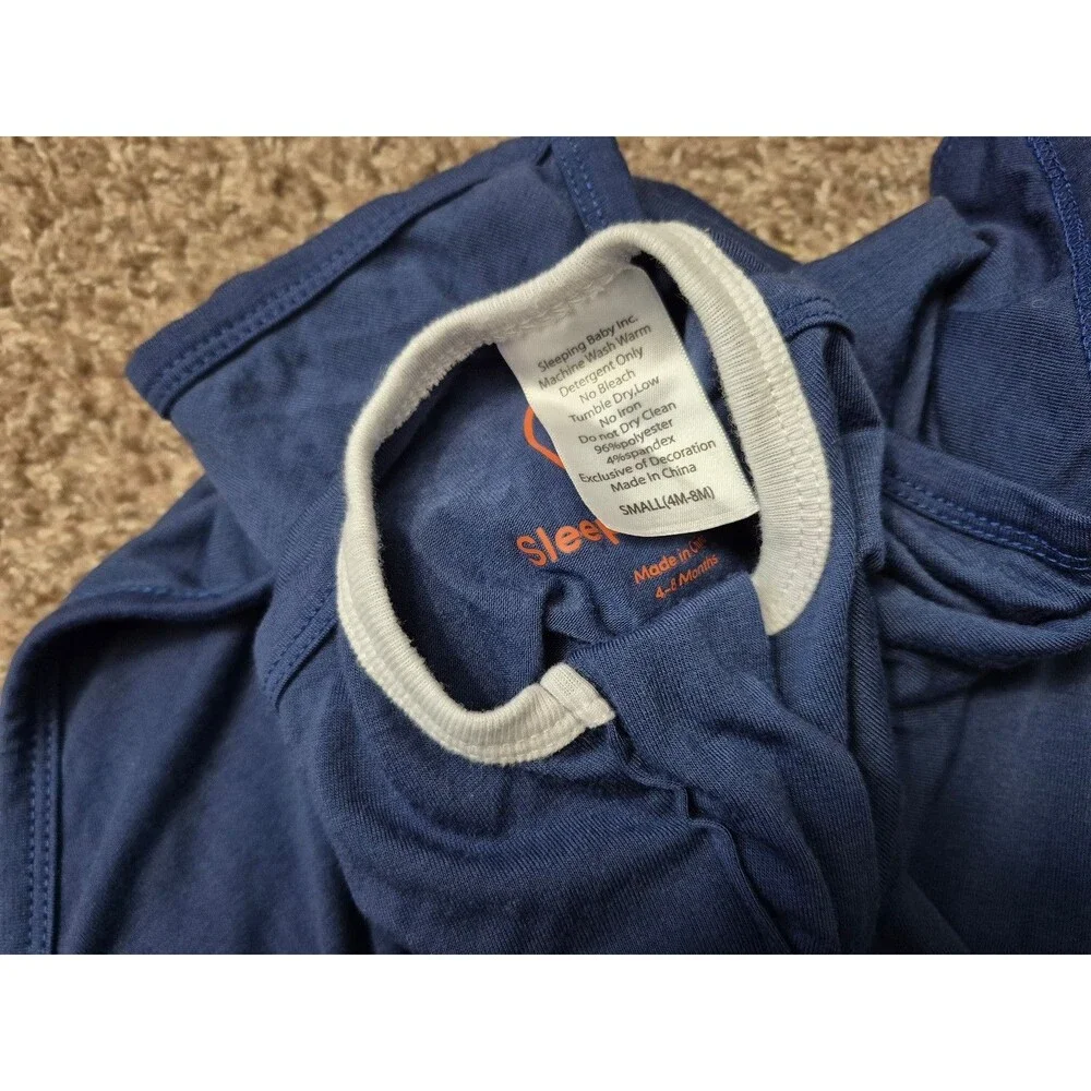 Zipadee Zip sleeping baby swaddle size 4-8 months